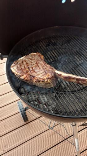 Tomahawk Steak